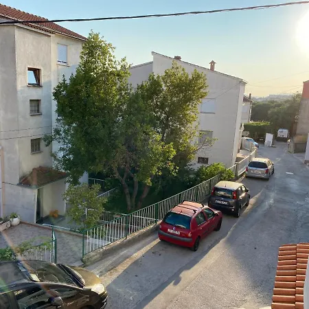 Apartman Attractive High Quality Friendly