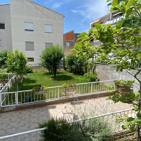 Attractive High Quality Friendly Apartamento